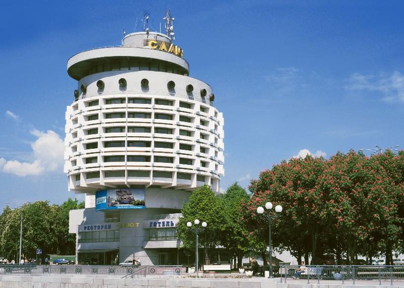 Salute Hotel Kiev Buitenkant foto