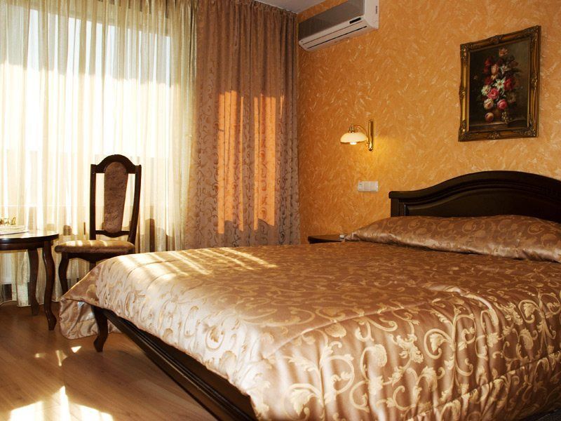 Salute Hotel Kiev Buitenkant foto