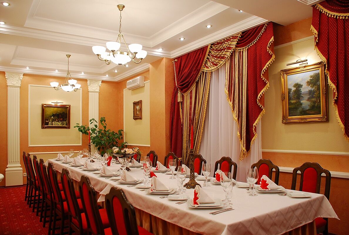 Salute Hotel Kiev Buitenkant foto